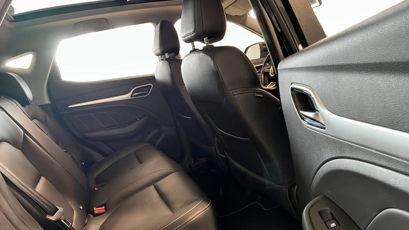Bild 5 av MG ZS EV 45KWH LUXURY PANORAMA 3,95% RÄNTEKAMPANJ