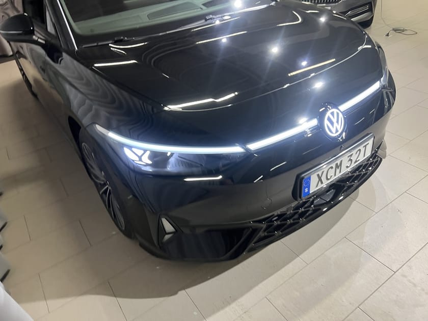 Bild 3 av Volkswagen ID.7 91 kWh 4Motion GTX 86 Drag/1800kg DEMO