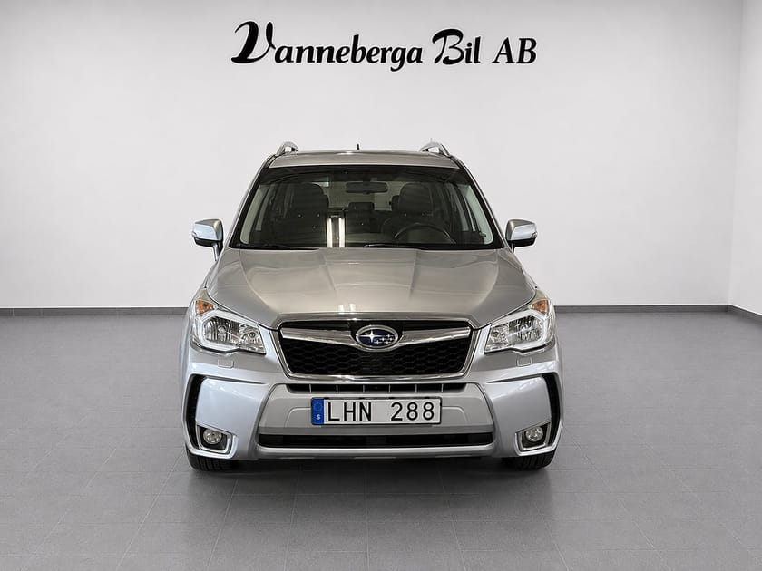 Bild 2 av Subaru Forester 2.0 4WD Lineartronic Drag/Panorama/Backkamera/Euro 5