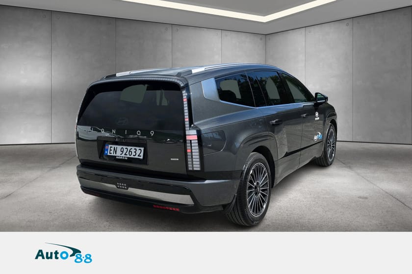 Bilde 4 av Hyundai Ioniq 9 Long Range AWD Calligraphy 7s