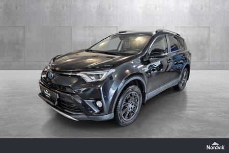 Toyota RAV4 Hybrid Executive AWD med LED bjelke