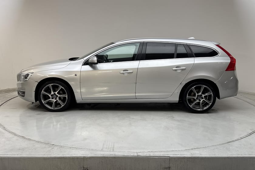 Bild 2 av Volvo V60 D4 (181hk) Ocean Race Drag Backkamera