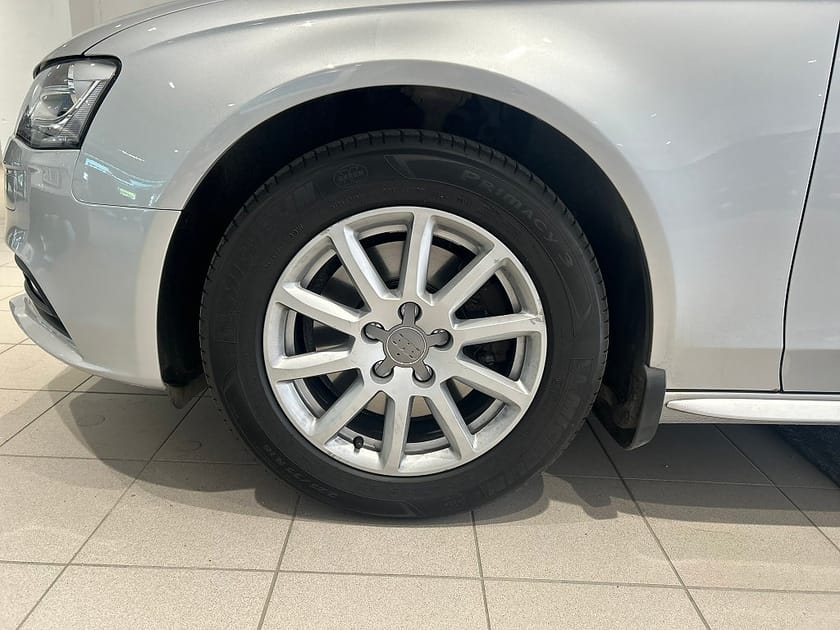 Bild 4 av Audi A4 Sedan 2.0 TDI 143hk Automat Drag Aux