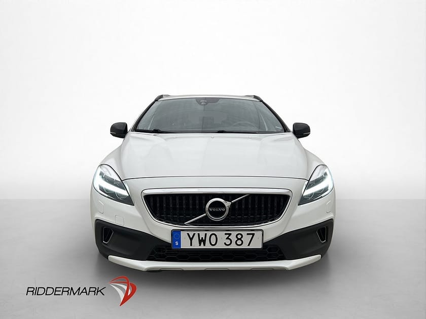 Bild 2 av Volvo V40 Cross Country T3 Plus Värmare P-Sensorer Bluetooth