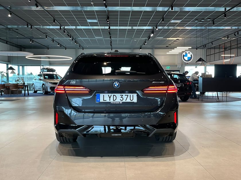 Bild 5 av BMW i5 xDrive40 Touring M Sport D/A Plus H/K Rattvärme Drag