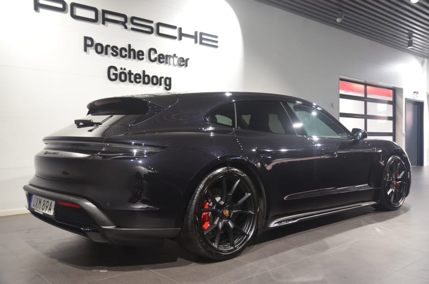 Bild 4 av Porsche Taycan GTS Sport Turismo / PPF Front