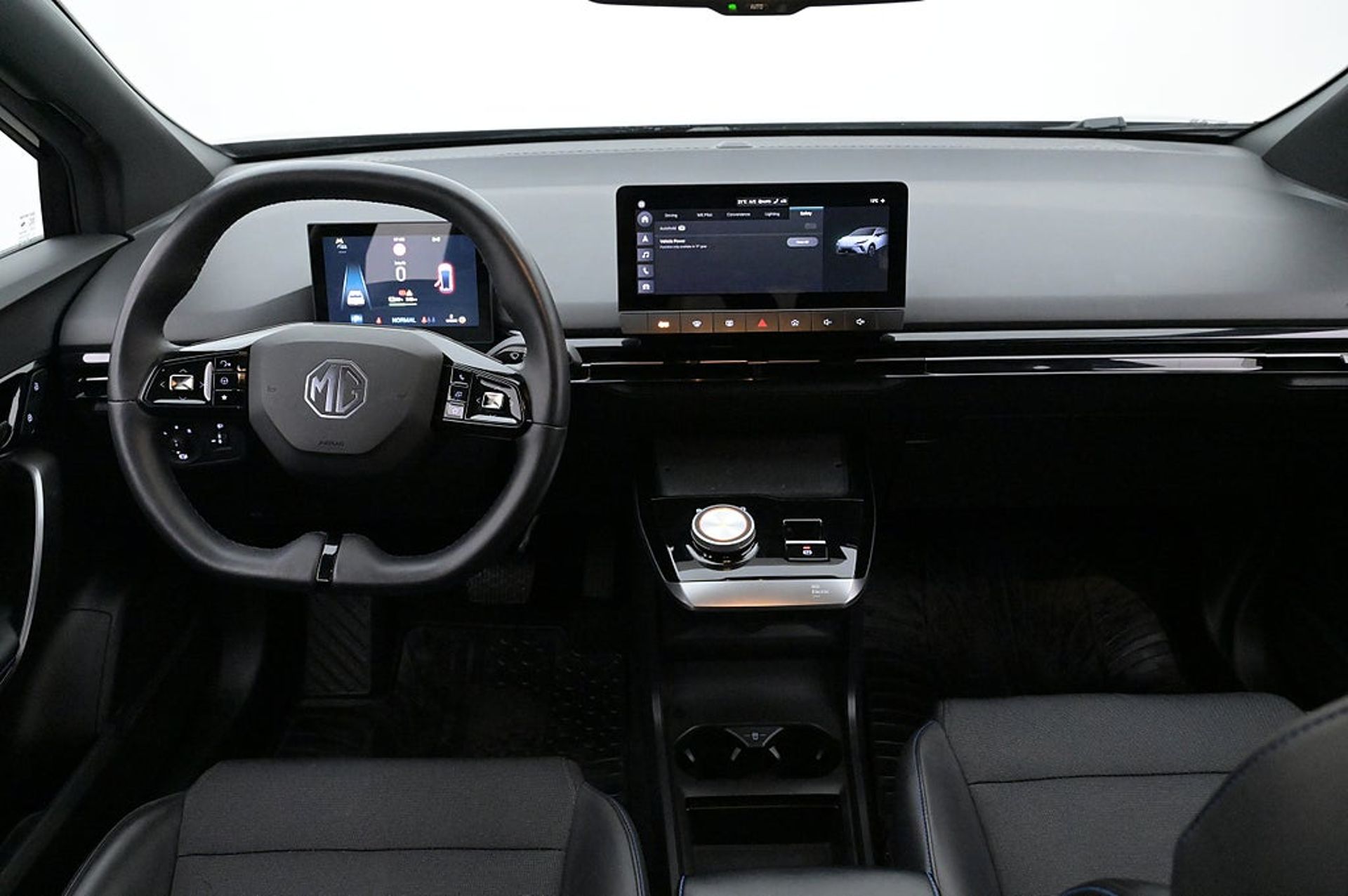 MG MG4 Electric Luxury 2022, bild 6/10