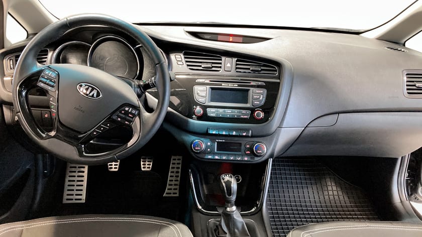 Bild 4 av Kia cee'd_sw 1,6 CRDI HEDIN EDITION
