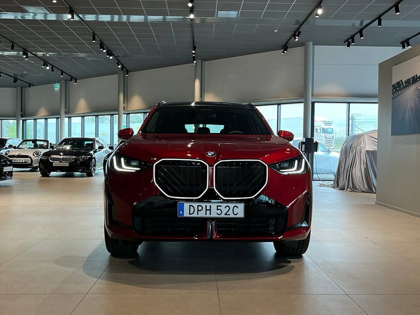 Bild 2 av BMW X3 30e xDrive M Sport Pro D/A Pro Harman Kardon Pano 4,95%