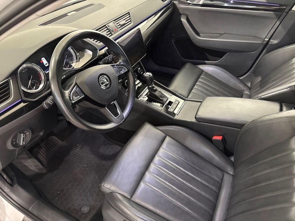 Škoda Škoda Superb Kombi — bild 6