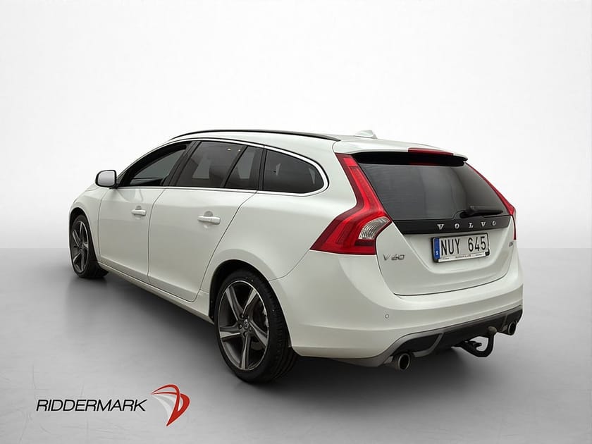 Bild 5 av Volvo V60 D3 R-Design Pano Skinn D-Värmare Drag