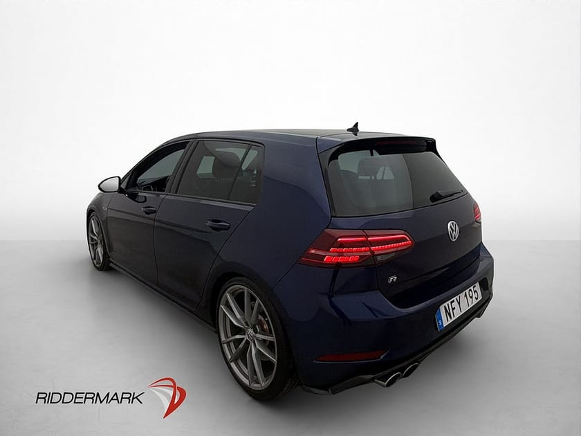 Bild 5 av Volkswagen Golf  R 2.0 TSI 4M 310hk Cockpit Sensorer CarPlay