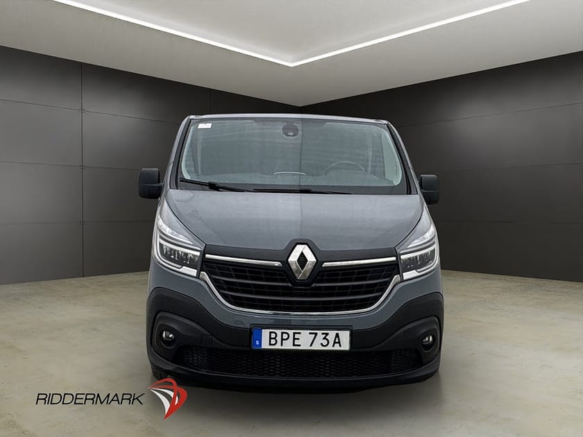 Bild 5 av Renault Trafic Skåpbil L2 145hk Värm Drag LED B-Kamera V-Inredd Moms