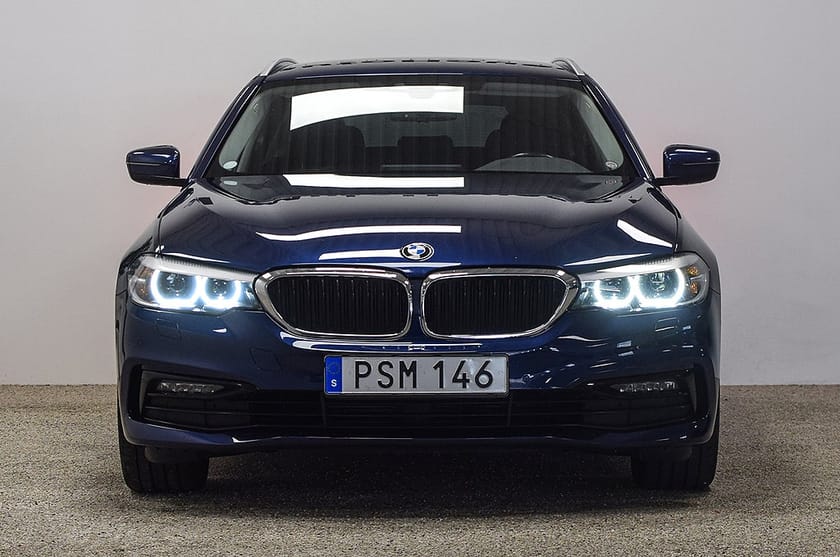 Bild 4 av BMW 520d xDrive Touring Sport Line Värmare Drag CarPlay Garanti