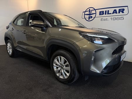 Toyota Yaris Cross Hybrid 115 115hk e-CVT / Vhjul/ Adaptiv farthållare/ Kamera