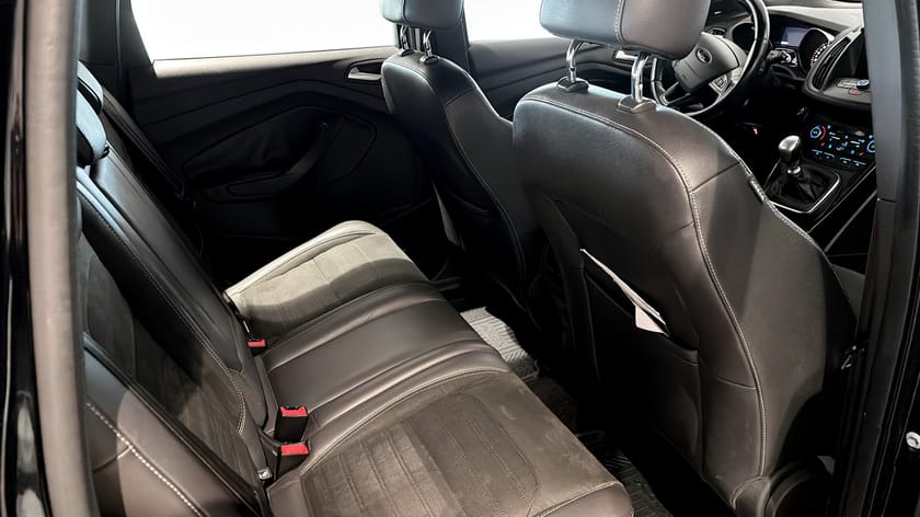 Bild 5 av Ford Kuga ST-Line 1.5 EcoBoost 150HK Nyservad|Kamrem