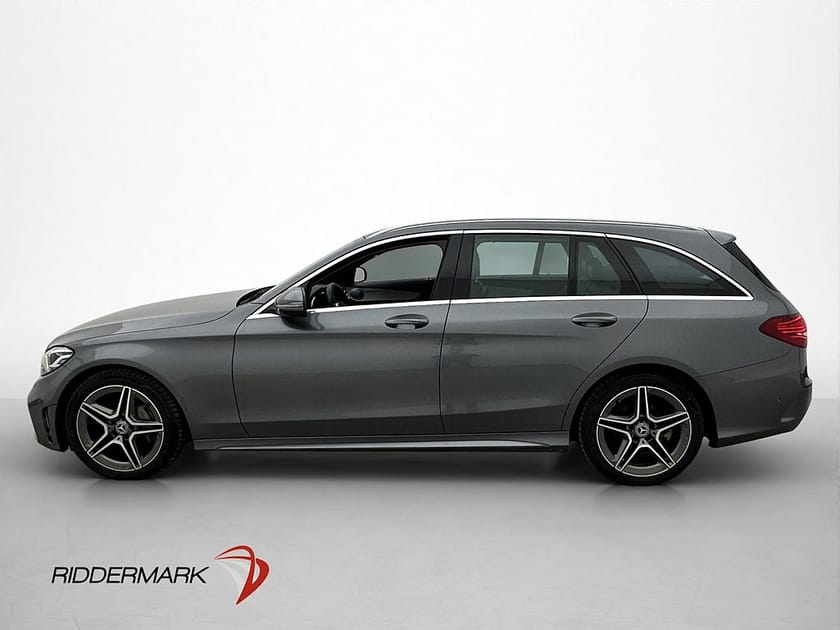 Bild 4 av Mercedes-Benz C 200 T d AMG Cockpit Pano Burmester B-Kamera