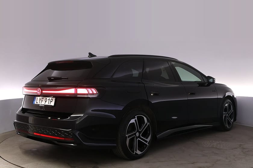 Bild 5 av Volkswagen ID.7 GTX Tourer Plus Drag Elstol HUD BLIS H/K 360