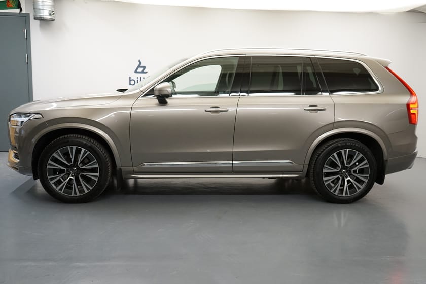 Bild 2 av Volvo XC90 B5 AWD Diesel Inscription 7-säten, Baklucka elmanövrerad, Dragkrok