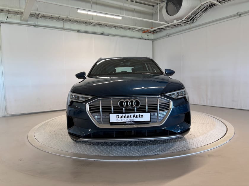 Bilde 2 av Audi e-tron 55 quattro Exclusive ACC/Krok/360-kam/B&amp;O/S-line sportpk/Navi