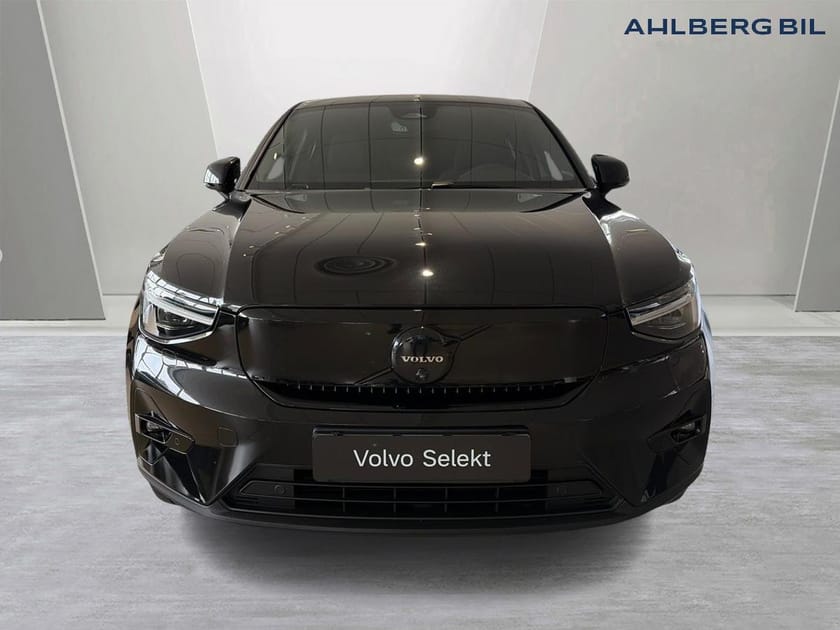 Bild 4 av Volvo EC40 Twin Motor Performance ⚪ M Ultra Black Edt, Klimatpaket, Parkeringskamera 360, Panoramaglastak, HarmanKardon PremiumSound, Google Maps