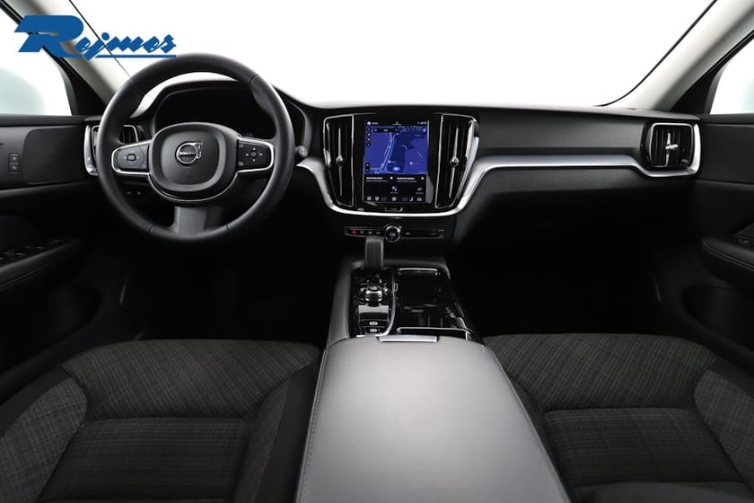 Bild 2 av Volvo V60 Recharge T6 Core Edition