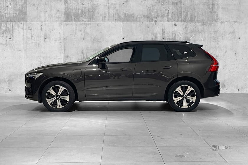 Bilde 3 av Volvo XC60 Recharge T6 Plus Dark SEMI.EL.HF|PANO|TONEDE|SUB|19"