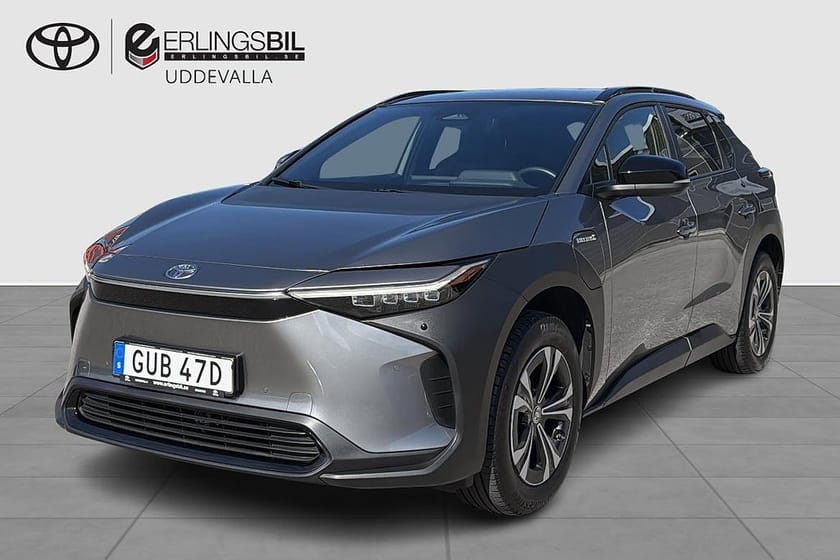 Bild 1 av Toyota bZ4X 71.4 kWh STYLE FWD / V-HJUL / MOMSBIL / 2,95% RÄNTA