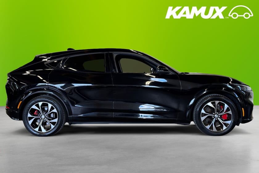 Bild 2 av Ford Mustang Mach-E Long Range AWD 351hk 360-Kam CarPlay Drag Navi B&O