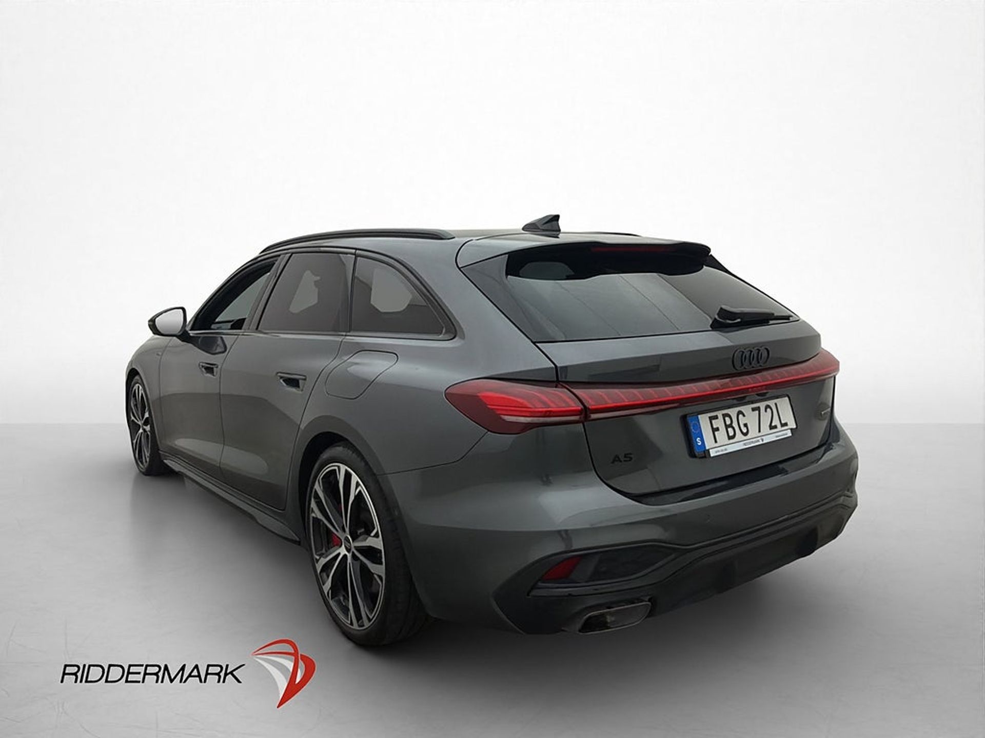 Audi A5 2.0 TFSI e-hybrid S line 2025, bild 6/10