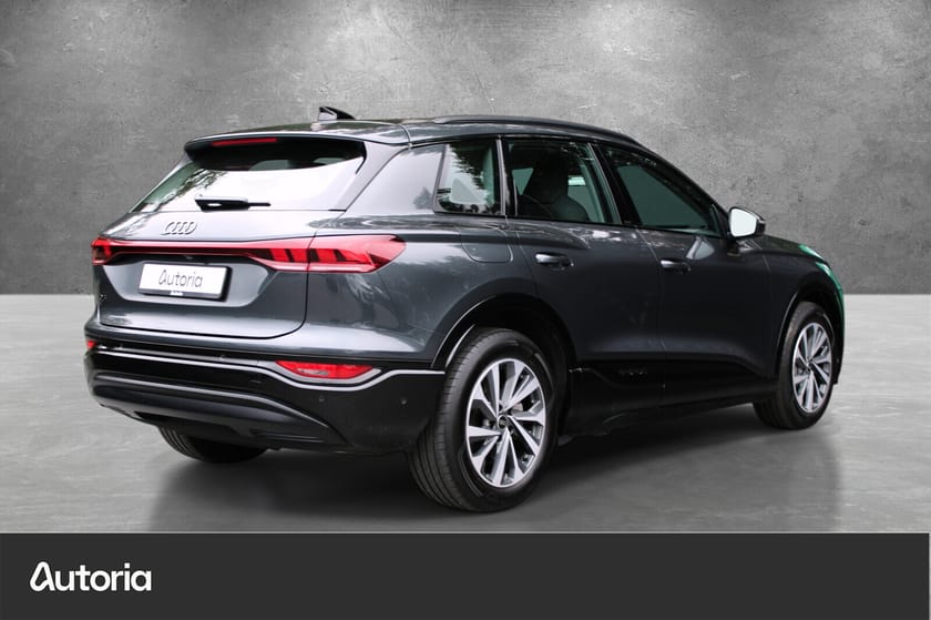 Bilde 2 av Audi Q6 e-tron quattro tech pro