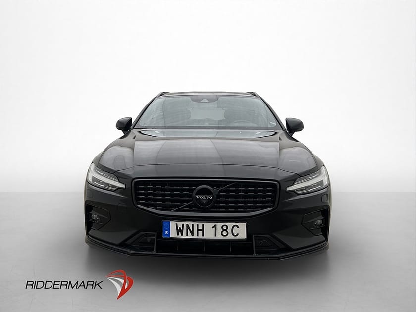 Bild 2 av Volvo V60 B4 197hk MOMS R-Design Pano B&W 360°-K Navi