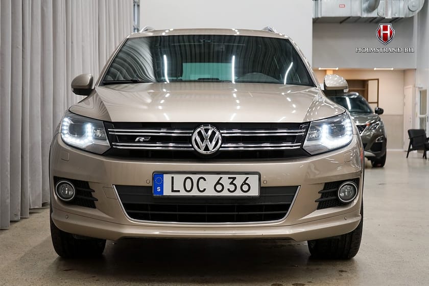 Bild 5 av Volkswagen Tiguan 2.0 TDI 4Motion FULL R-line Sport Pano Drag Dvärm Läder