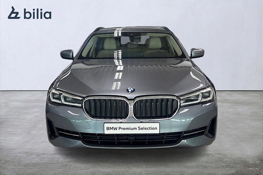 Bild 5 av BMW 530e xDrive Touring | Head-Up | Tonade rutor | Adaptiva LED