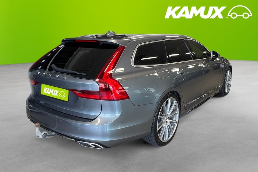 Bild 4 av Volvo V90 D5 AWD Inscription Pano B&W 360° Värmare Drag