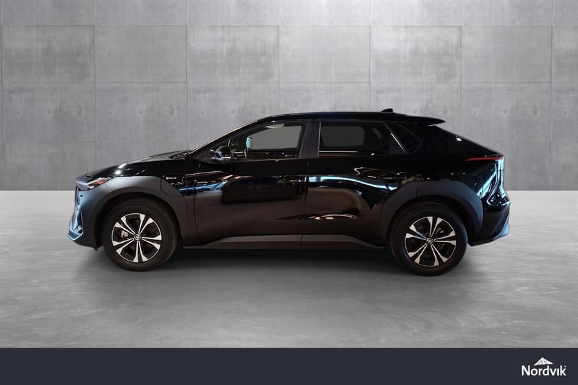 Bilde 2 av Toyota bZ4X ActiveTech/AWD/Navigasjon