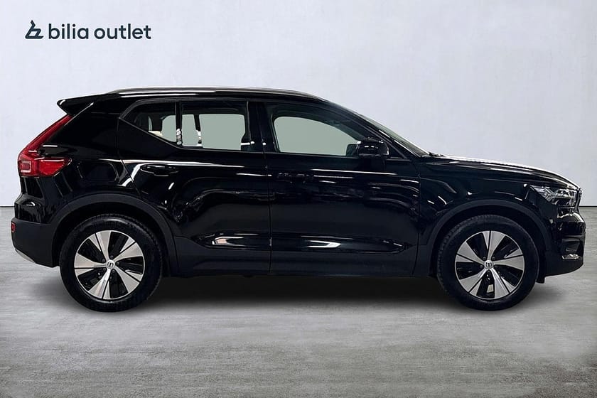 Bild 5 av Volvo XC40 D3 Momentum Adv Edt 150hk Navi BLIS Carplay P-värm 360°