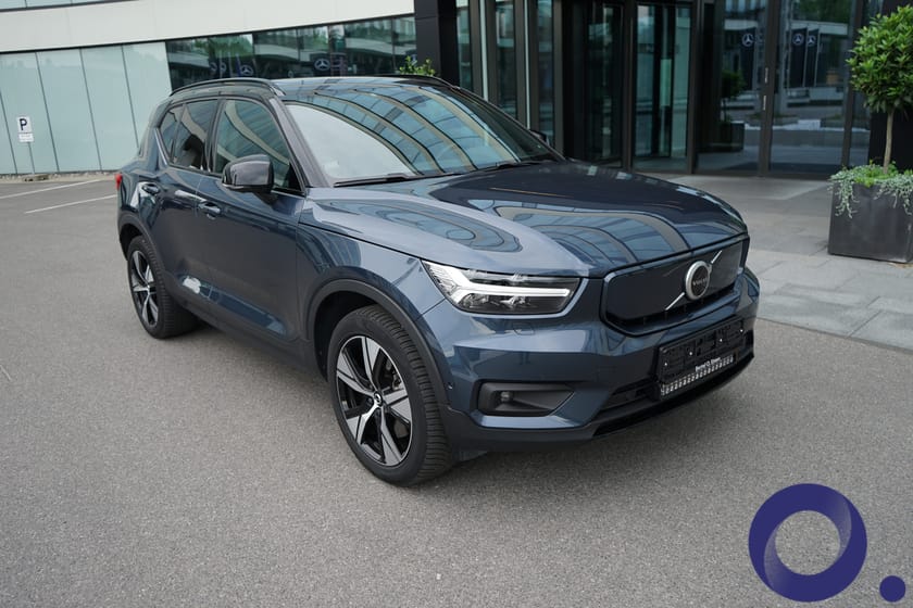 Bilde 3 av Volvo XC40 Recharge Twin motor 4WD – Pro / Spesielt godt utstyrt