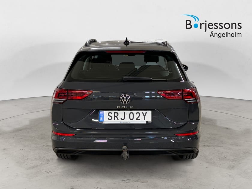 Bild 4 av Volkswagen Golf Sportscombi 1.5 eTSI 130 HK DSG Drag