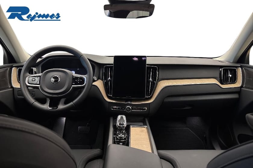 Bild 2 av Volvo XC60 T6 Plus Dark Nordic Edition