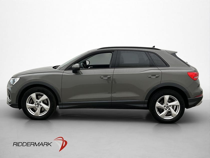 Bild 4 av Audi Q3 40 TFSI quattro 190hk Cockpit CarPlay Värmare Drag