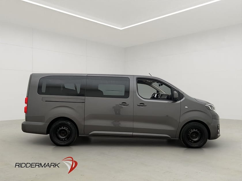 Bild 2 av Toyota Proace Verso 1.6D Ny-Kamrem 9-Sits HUD Dragkrok PDC