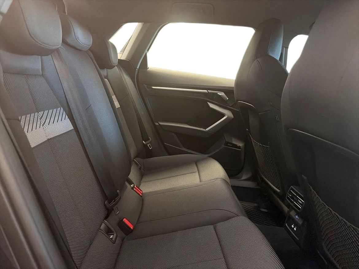 Audi Audi A3 Sportback 35 TFSI — bild 8