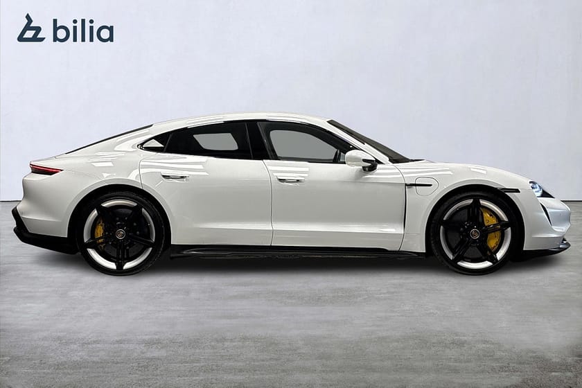 Bild 2 av Porsche Taycan Turbo S S/Night Vision/Rattvärme/Bose/