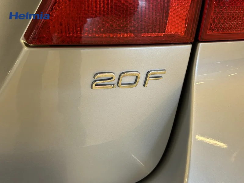 Bild 9 av 10 – Volvo V70 2,0F Limited Edition Momentum