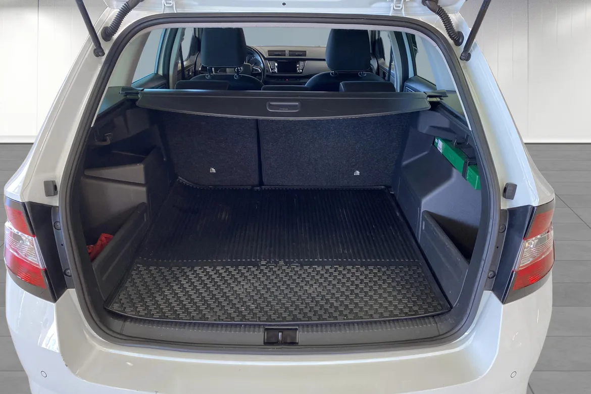 picture of a car