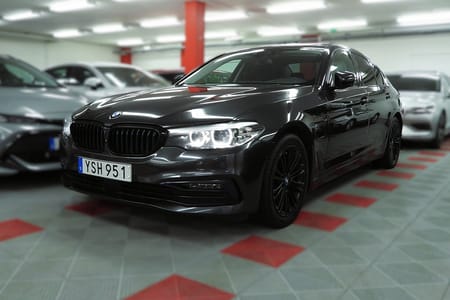 BMW 530e iPerformance Sedan Steptronic 360° kam M-Sport Ratt Taklucka