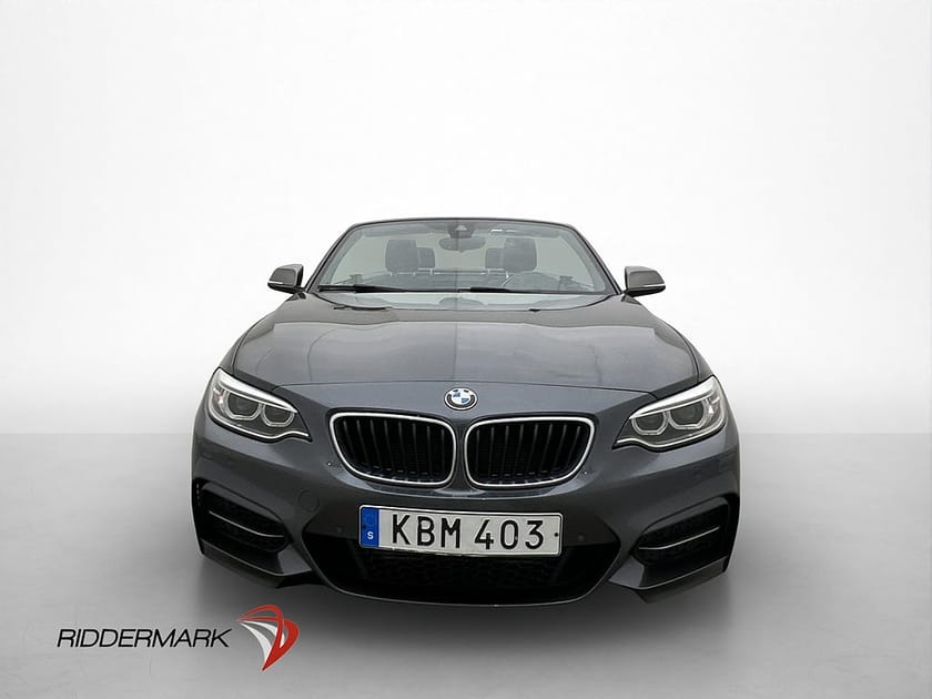 Bild 2 av BMW M235i xDrive Convertible M235 M Sport Kamera Navi H/K P-Assist 326hk