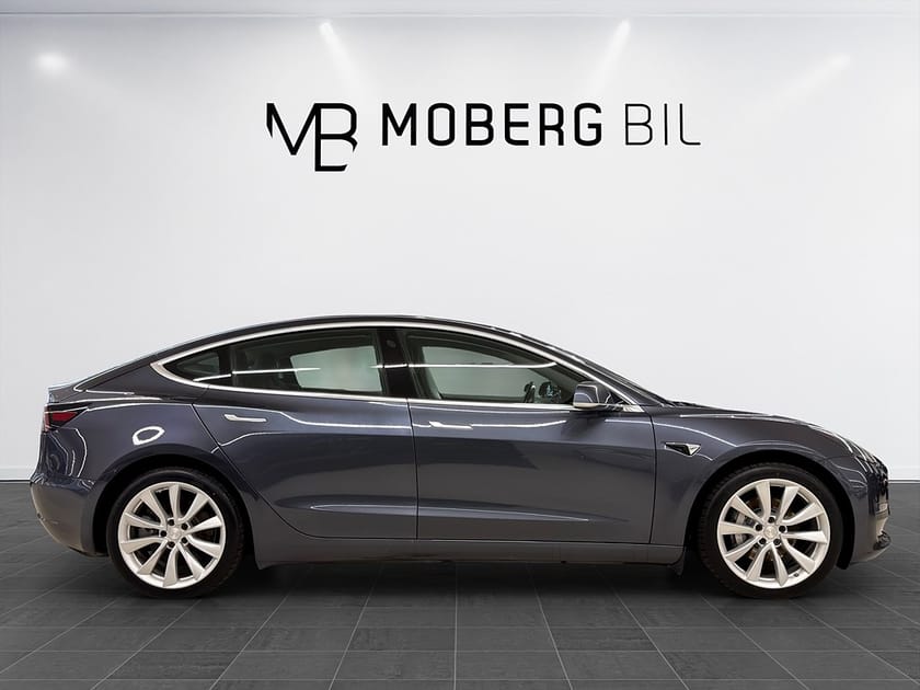 Bild 4 av Tesla Model 3 Long Range AWD