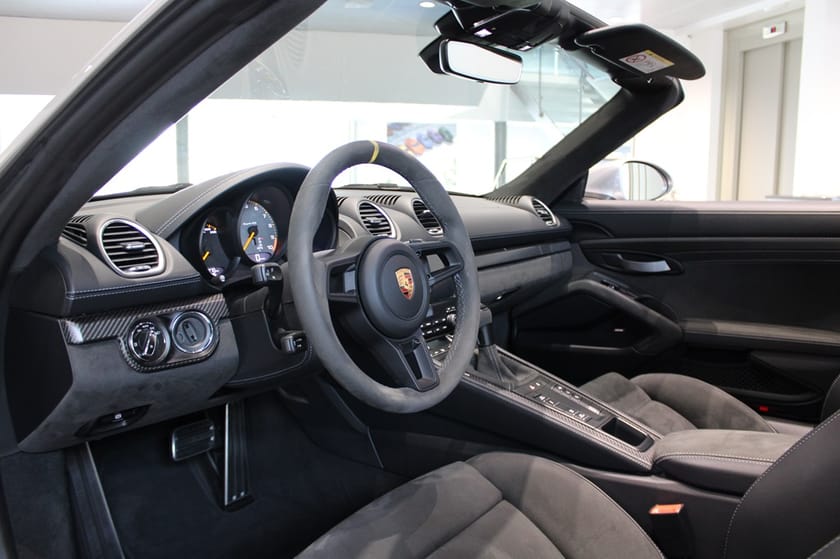 Bild 3 av Porsche 718 SPYDER RS Moms